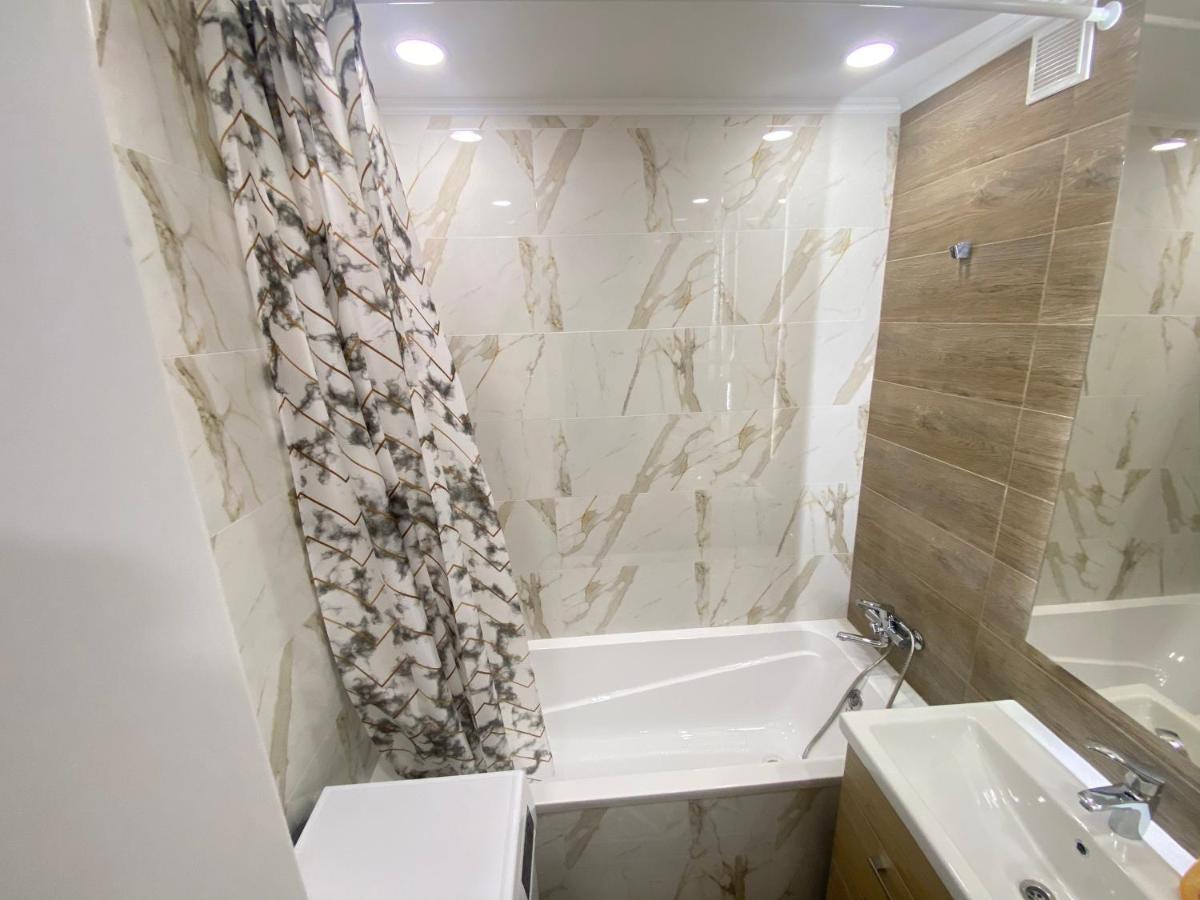 Sweethome Ciocana Chisinau Ngoại thất bức ảnh